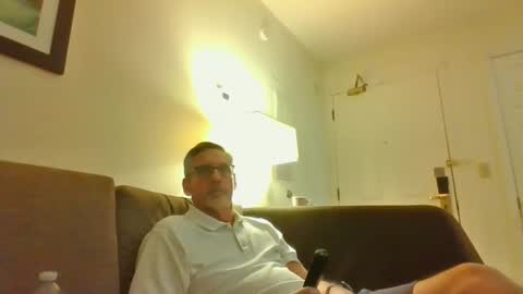 Snapshot of icanhelpu43 chatting on 02-05-25, 02:19 icanhelpu43 online show from 02-05-25, 02:19