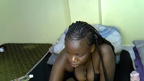 Snapshot of ice_girly chatting on 12-04-25, 07:00 ice_girly online show from 12-04-25, 07:00