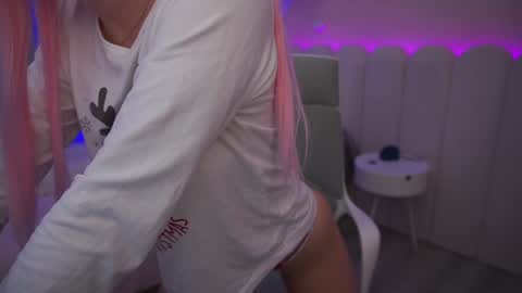 ice_kitty online show from 12-12-24, 05:31