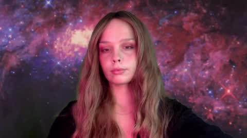 Snapshot of icecreamamy chatting on 10-02-25, 10:39 Nina online show from 10-02-25, 10:39