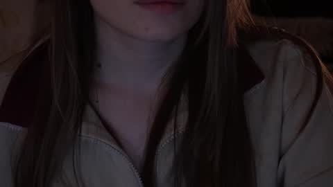 Danielle online show from 12-21-25, 01:40