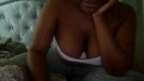 Snapshot of icedcoffeex chatting on 11-21-25, 11:25 icedcoffeex online show from 11-21-25, 11:25