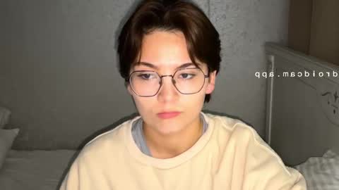 Ksenia online show from 10-14-25, 03:46