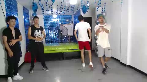 THOMAS AND DAMIAND online show from 02-11-25, 04:13