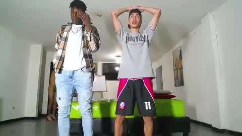 THOMAS AND DAMIAND online show from 10-10-25, 12:37