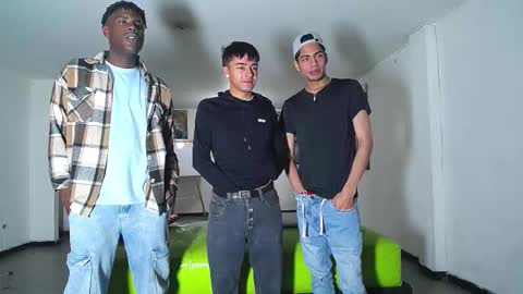 THOMAS AND DAMIAND online show from 10-11-25, 12:47