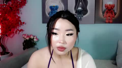 Snapshot of ichiben chatting on 01-06-25, 03:53 ichiben online show from 01-06-25, 03:53