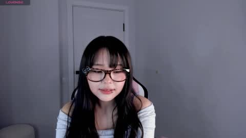 Hitomi   online show from 10-01-25, 08:42