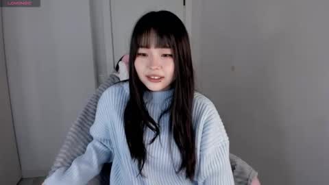 Hitomi   online show from 10-09-25, 05:44