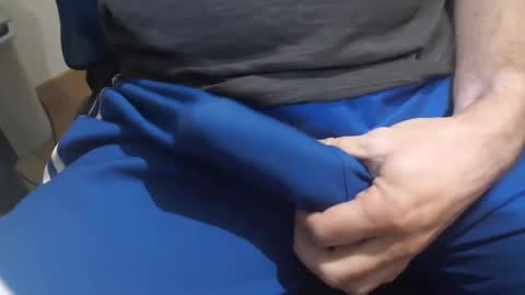 Snapshot of icky_thumps chatting on 12-22-24, 05:45 icky_thumps online show from 12-22-24, 05:45