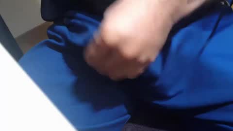 Snapshot of icky_thumps chatting on 12-30-24, 05:04 icky_thumps online show from 12-30-24, 05:04