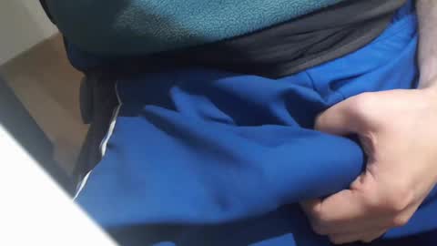 Snapshot of icky_thumps chatting on 01-19-25, 01:21 icky_thumps online show from 01-19-25, 01:21