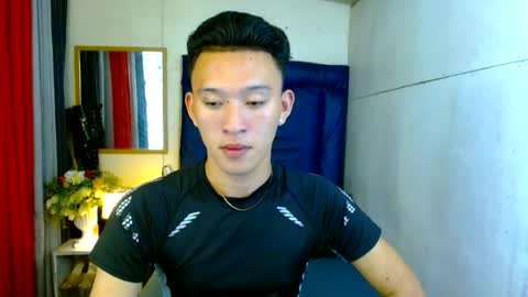 Mateo online show from 07-12-26, 01:46