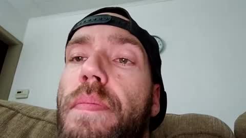 Snapshot of icyfucktoy chatting on 12-05-24, 06:32 icyfucktoy online show from 12-05-24, 06:32