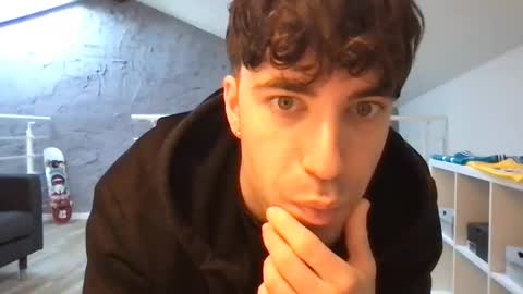 icyninesix online show from 01-03-25, 09:04