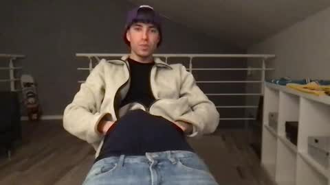 icyninesix online show from 01-04-25, 12:05