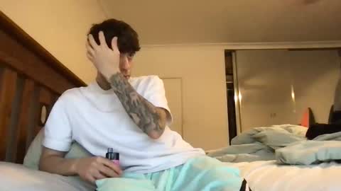 icyninesix online show from 02-21-25, 04:40