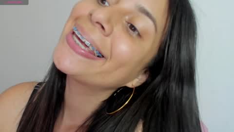 Snapshot of idarazanin24 chatting on 01-24-25, 11:23 Idara Zanin online show from 01-24-25, 11:23