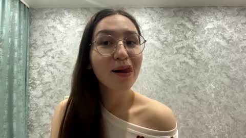 Sofi online show from 11-17-25, 01:06