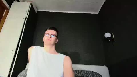 Snapshot of idici chatting on 12-09-24, 11:45 idici online show from 12-09-24, 11:45