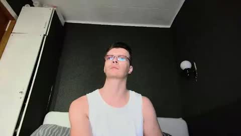 Snapshot of idici chatting on 12-10-24, 02:48 idici online show from 12-10-24, 02:48