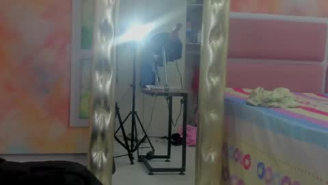 Idiris online show from 02-09-25, 03:23