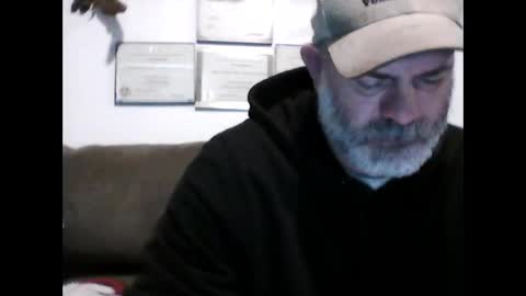 Snapshot of idkwhyidothis348732 chatting on 01-26-25, 06:37 idkwhyidothis348732 online show from 01-26-25, 06:37