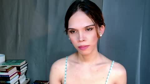 Lana But you can spell it backwards online show from 06-09-26, 05:52