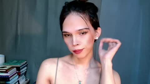 Lana But you can spell it backwards online show from 06-10-26, 12:04