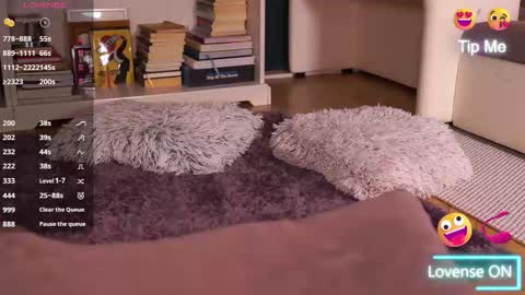 Little Flower online show from 09-17-25, 03:46