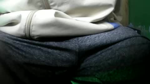 Nicolas online show from 11-09-25, 01:37