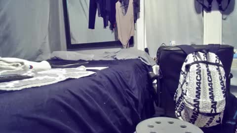 Snapshot of igetherwetter chatting on 12-25-24, 04:44 Amiri Roue online show from 12-25-24, 04:44