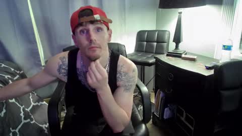 Snapshot of igetherwetter chatting on 03-12-25, 04:35 Amiri Roue online show from 03-12-25, 04:35