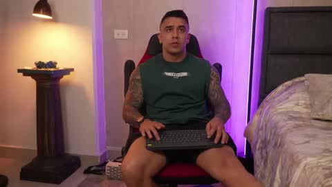 Igor scott online show from 04-25-26, 05:21