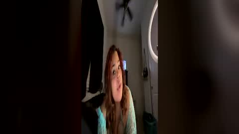 Snapshot of igotthroated chatting on 06-10-26, 08:24 igotthroated online show from 06-10-26, 08:24