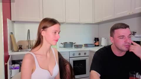 Snapshot of ihavepaws33 chatting on 10-08-25, 02:14 Julia and Mira online show from 10-08-25, 02:14