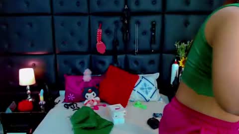 iisalombardi online show from 06-22-26, 02:35