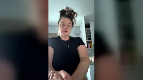 ilanamumma online show from 05-29-26, 11:41