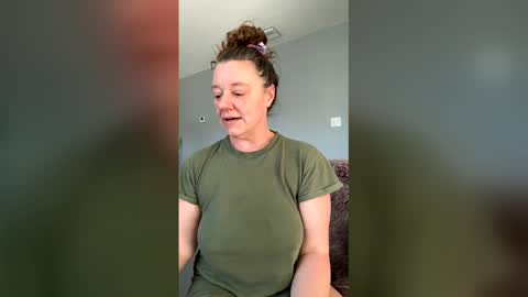 Snapshot of ilanamumma chatting on 06-07-26, 02:54 ilanamumma online show from 06-07-26, 02:54