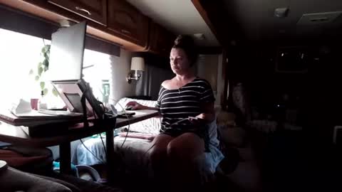 Snapshot of ilanamumma chatting on 08-02-26, 02:59 ilanamumma online show from 08-02-26, 02:59