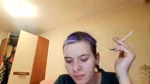 Aurora online show from 03-12-26, 04:57