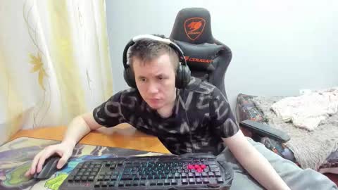 iliaskris online show from 11-06-25, 01:06