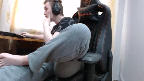 lord online show from 11-21-25, 07:40