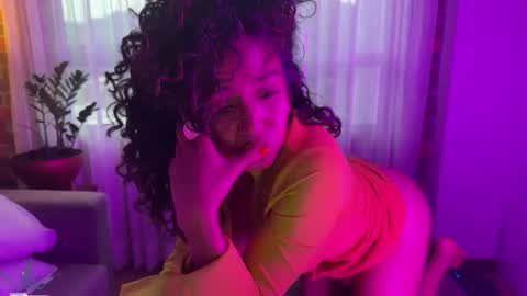 Kloe online show from 01-23-25, 12:04