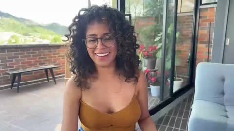 Kloe online show from 02-26-25, 07:49