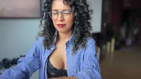 Kloe online show from 10-11-25, 08:40