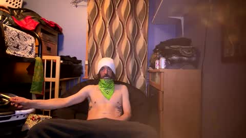 Illmill online show from 04-06-26, 12:17