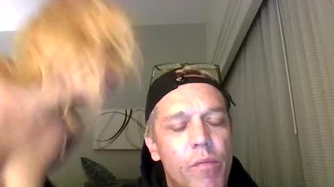 illuminatiheadspace1 online show from 12-17-25, 05:13