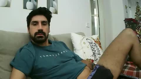 ilmangj90 online show from 12-15-25, 09:02