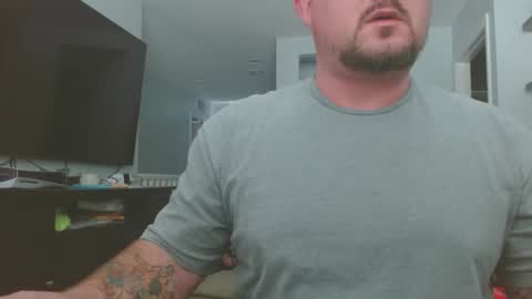 Snapshot of ilovedaddy19993433 chatting on 01-05-26, 05:27 Letsgogetit online show from 01-05-26, 05:27